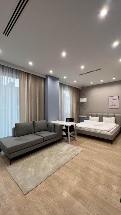 Hotel Manica Esentai City Almaty Extérieur photo