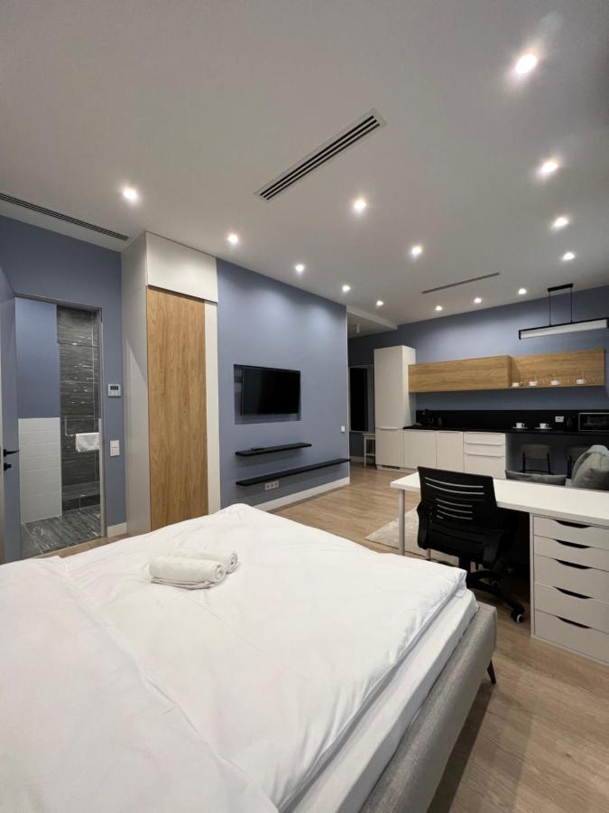 Hotel Manica Esentai City Almaty Extérieur photo