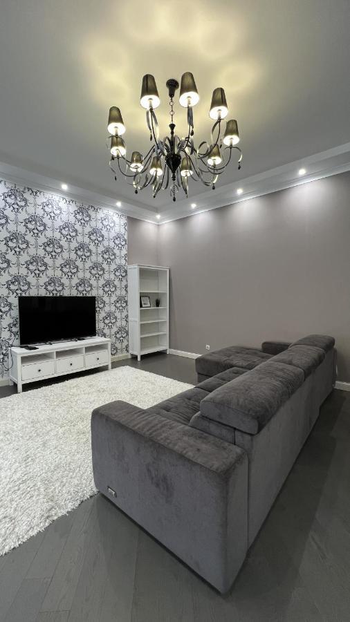 Hotel Manica Esentai City Almaty Extérieur photo