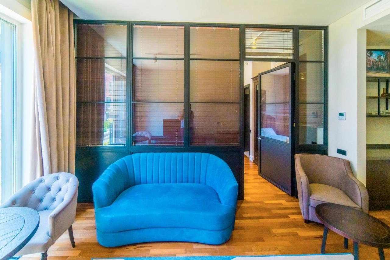 Hotel Manica Esentai City Almaty Extérieur photo