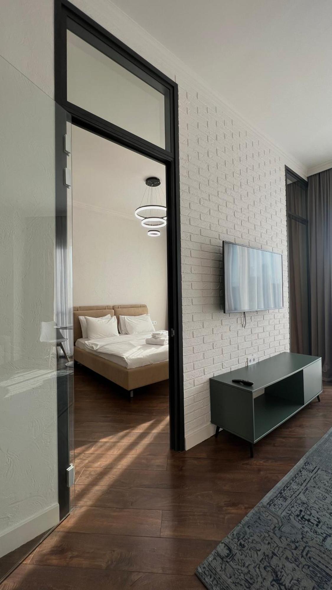 Hotel Manica Esentai City Almaty Extérieur photo