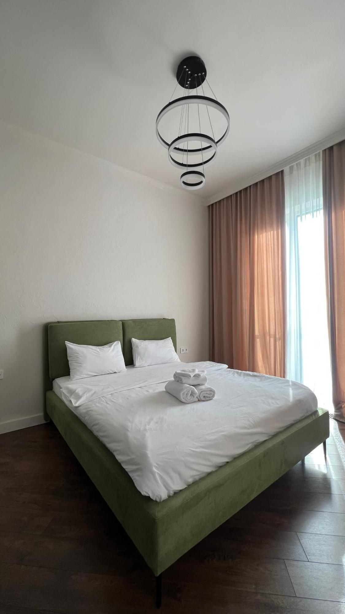 Hotel Manica Esentai City Almaty Extérieur photo